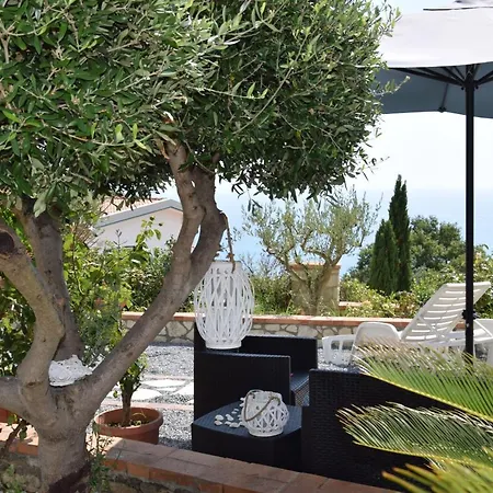 Bed and Breakfast Al Chiaro Di Luna Paola