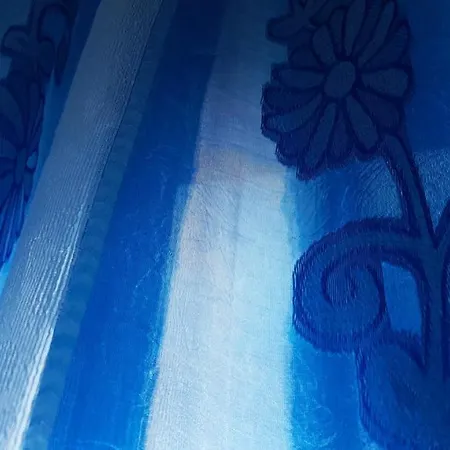 Al Chiaro Di Luna 3*