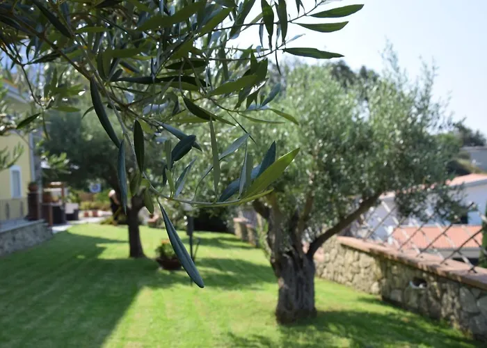 Alojamento de Acomodação e Pequeno-almoço Al Chiaro Di Luna