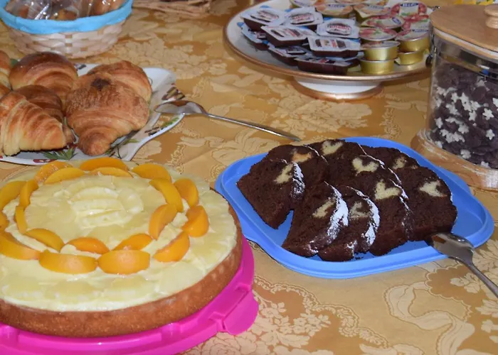 Al Chiaro Di Luna Alojamento de Acomodação e Pequeno-almoço 3*