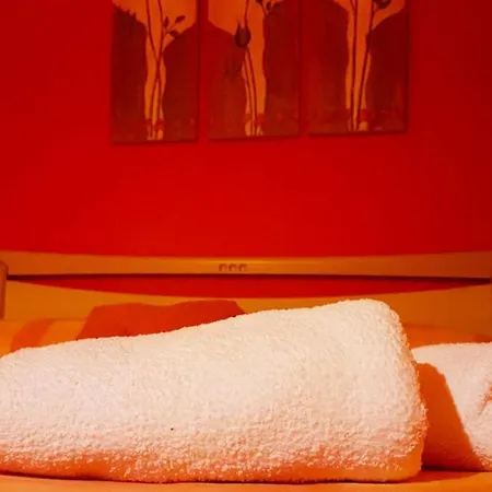 Al Chiaro Di Luna Paola