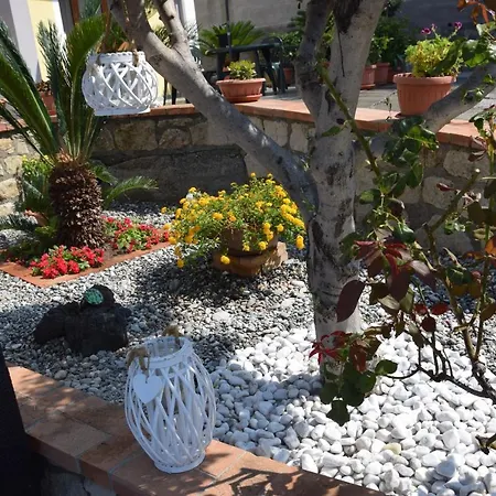 Oda ve Kahvaltı Al Chiaro Di Luna Paola