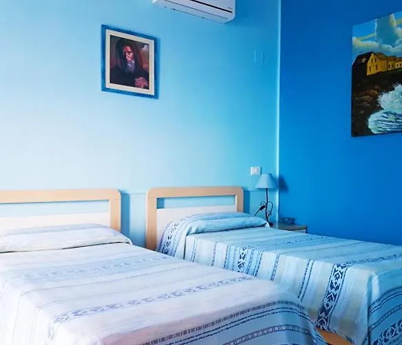 Al Chiaro Di Luna 住宿加早餐酒店